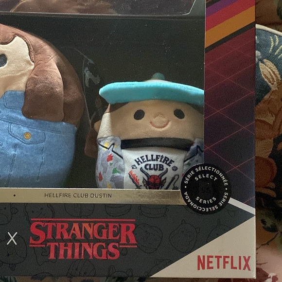 Mint in box Stranger ThingsXSquishmallow Hellfire Club Eddie and Dustin - Picture 4 of 9